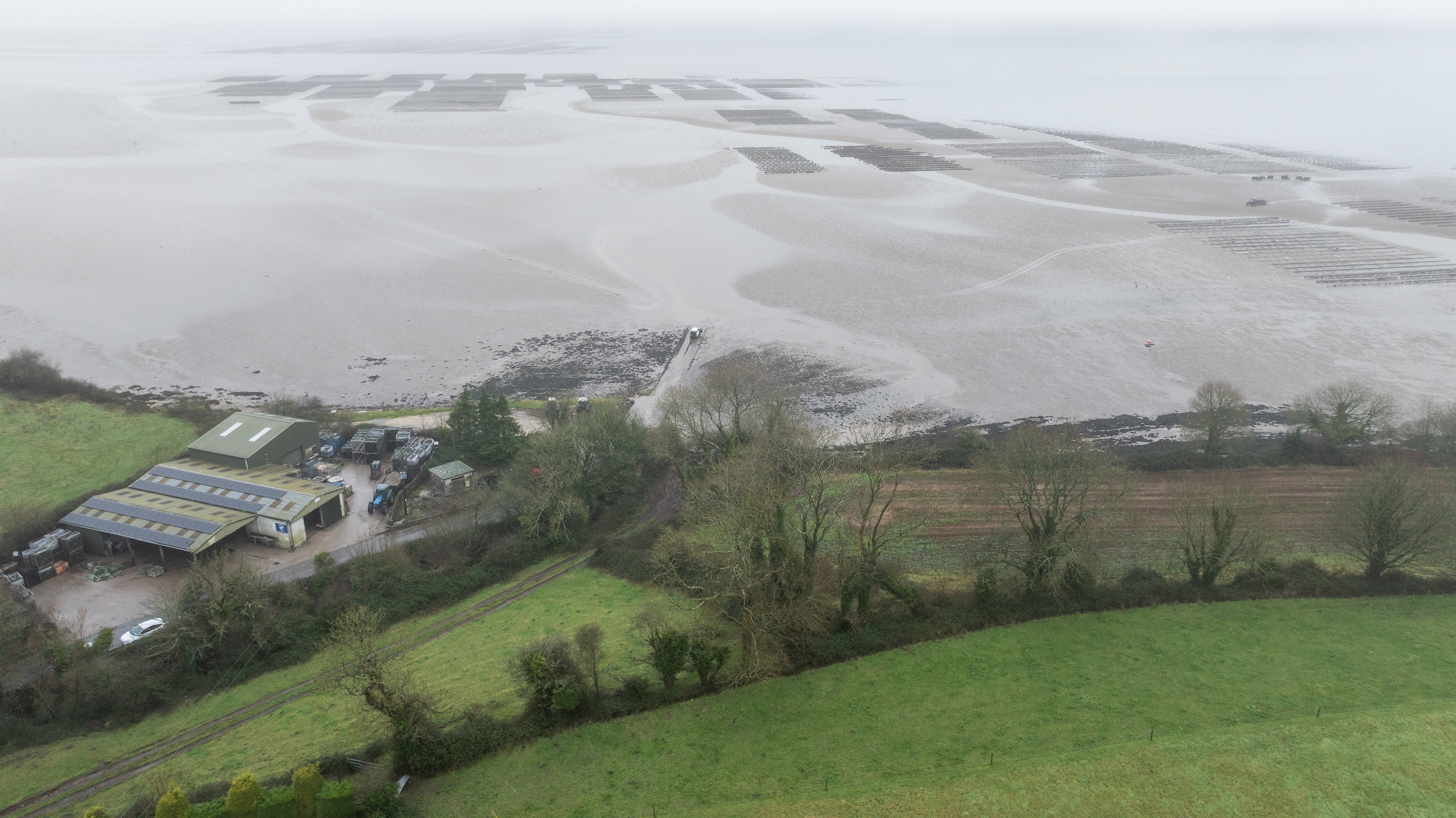 Oyster farm and bay, Baile na nGall